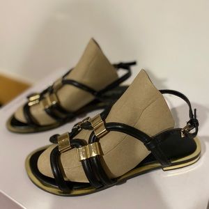 Size 7 Aldo Sandal